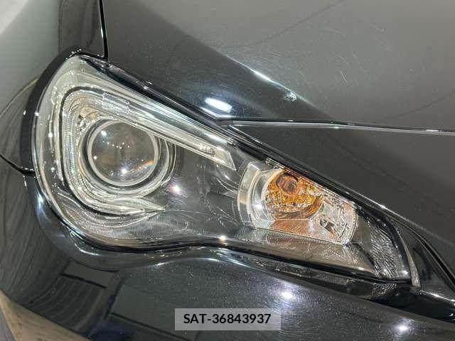 Subaru BRZ 2016-03 8158103-27