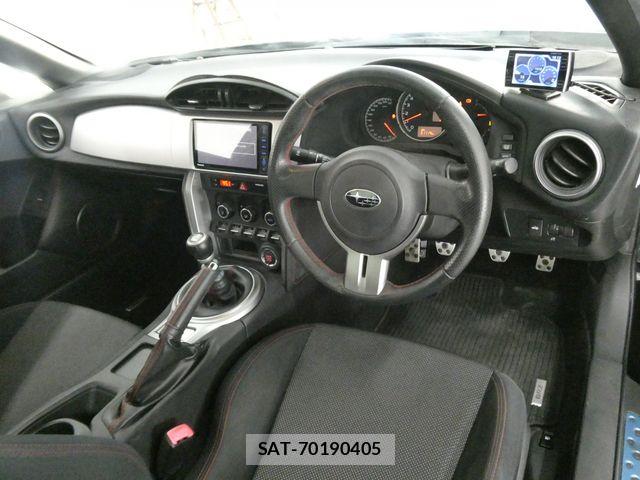 Subaru BRZ 2012-11 8206716-13