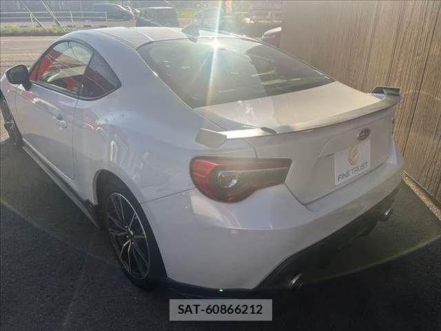 Subaru BRZ 2016-09 8206715-17