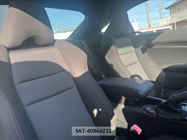 Subaru BRZ 2016-09 8206715-5