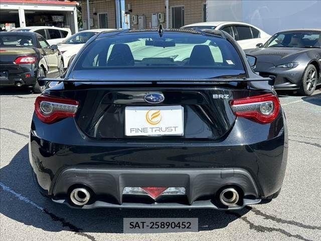 Subaru BRZ 2016-12 8206719-18