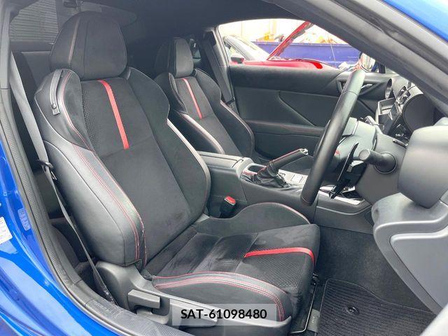 Subaru BRZ 2021-11 8206712-8