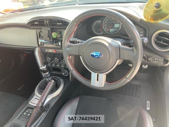 Subaru BRZ 2014-08 8229107-9