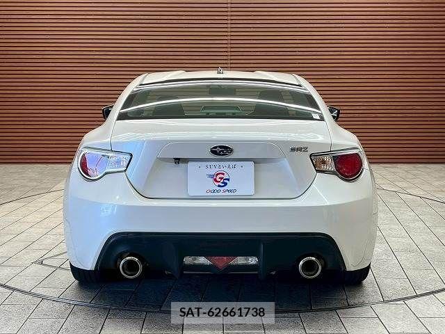 Subaru BRZ 2013-03 8244760-18
