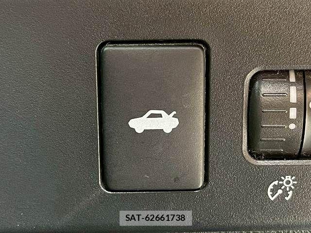Subaru BRZ 2013-03 8244760-6
