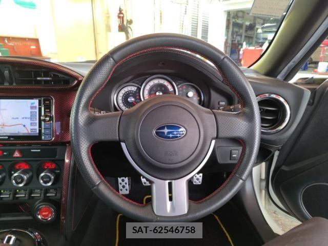 Subaru BRZ 2014-07 8244759-13