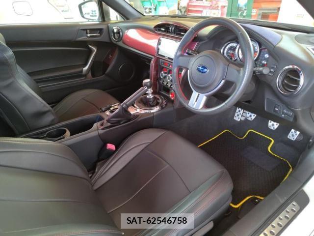 Subaru BRZ 2014-07 8244759-20