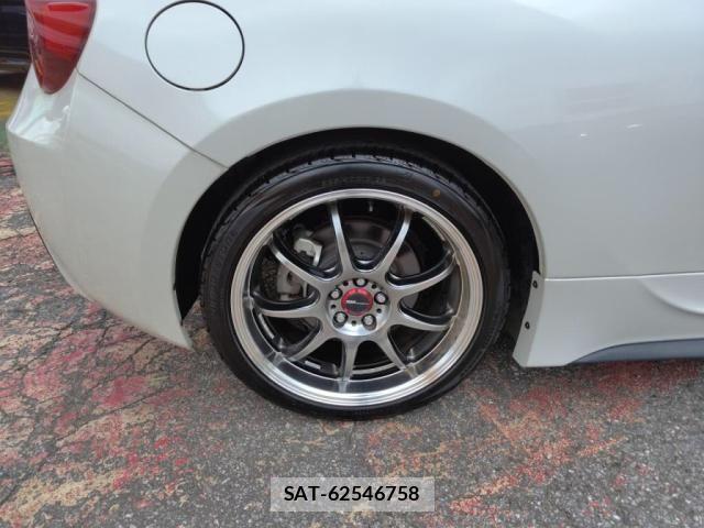 Subaru BRZ 2014-07 8244759-26