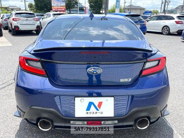 Subaru BRZ 2023-01 8244758-14