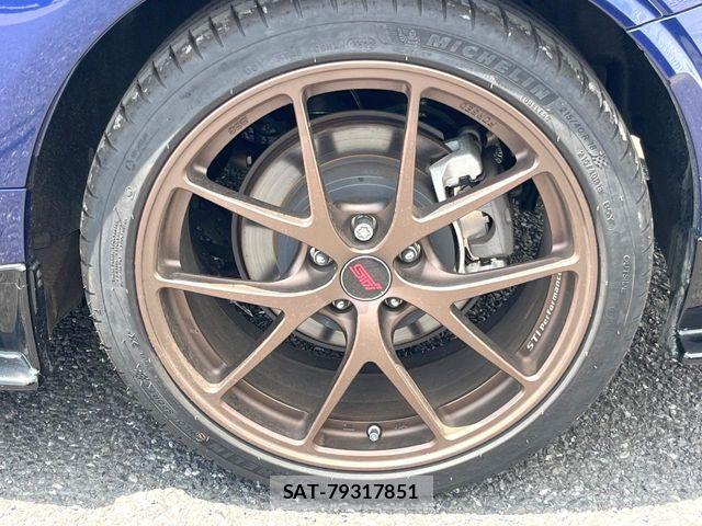 Subaru BRZ 2023-01 8244758-4