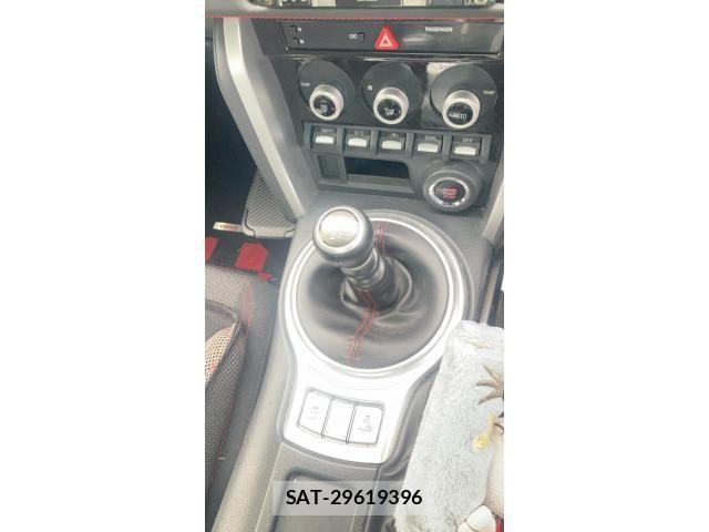 Subaru BRZ 2018-01 8313533-22