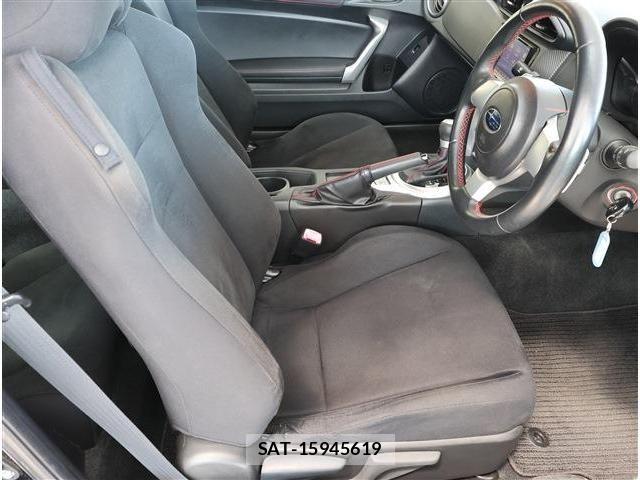 Subaru BRZ 2016-11 8313526-13