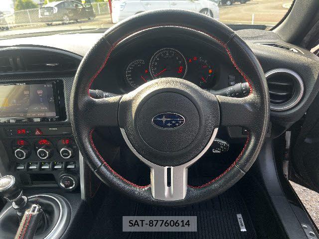 Subaru BRZ 2016-02 8313525-13