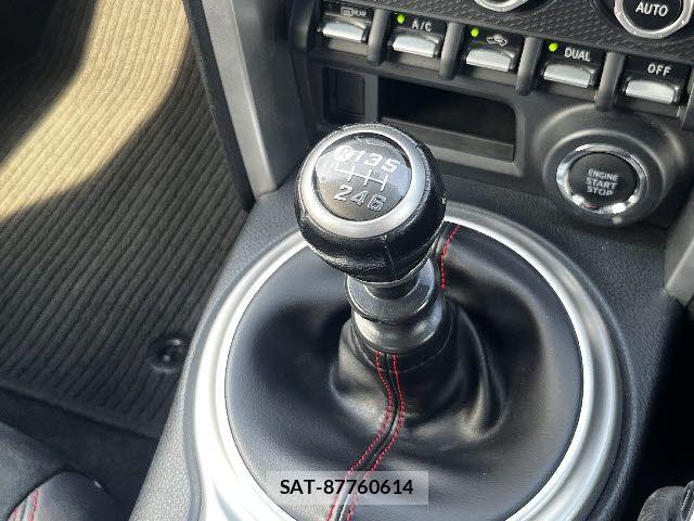 Subaru BRZ 2016-02 8313525-19