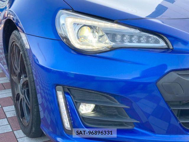 Subaru BRZ 2018-01 8313524-11