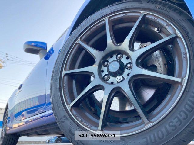 Subaru BRZ 2018-01 8313524-12