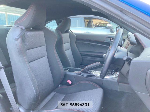 Subaru BRZ 2018-01 8313524-7