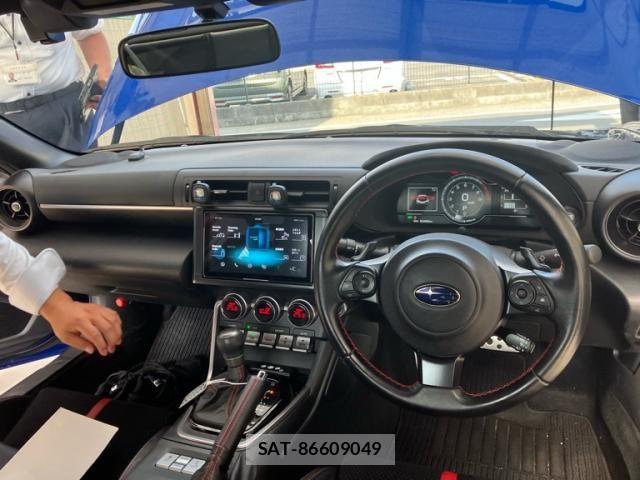 Subaru BRZ 2021-10 8313523-12