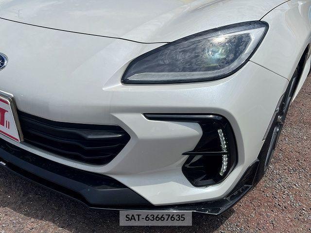Subaru BRZ 2022-11 8313522-23