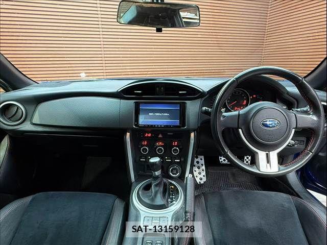 Subaru BRZ 2015-08 8335154-1