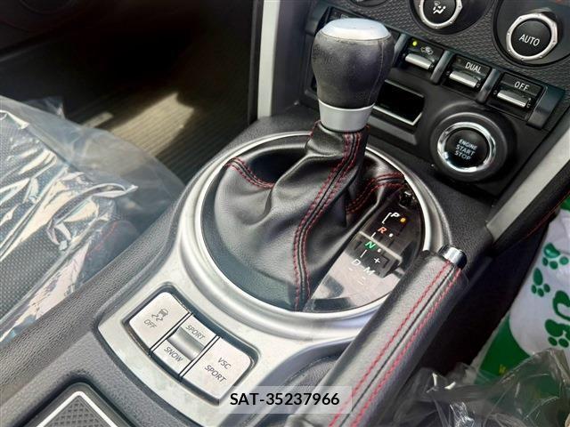 Subaru BRZ 2012-07 8335156-9