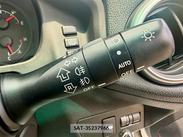 Subaru BRZ 2012-07 8335156-12