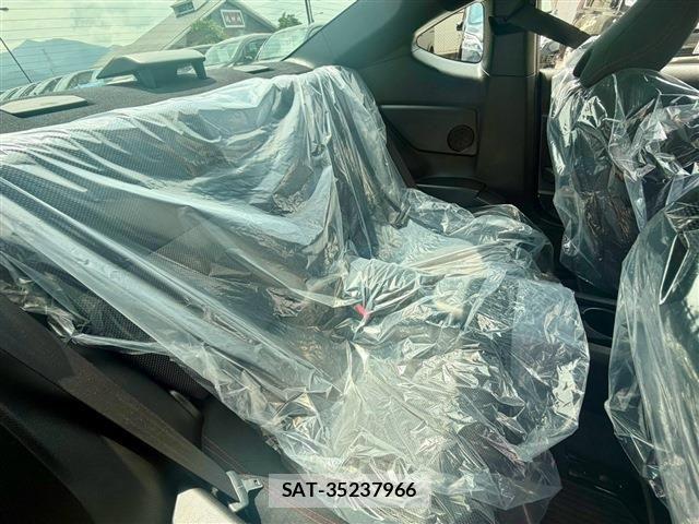 Subaru BRZ 2012-07 8335156-23