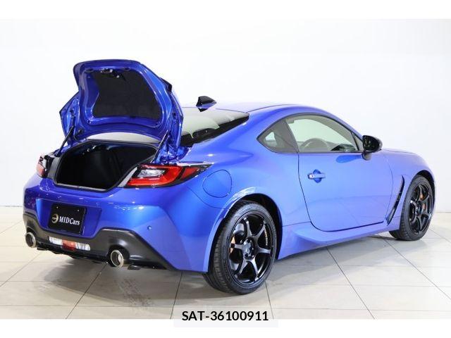 Subaru BRZ 2023-08 8365015-9