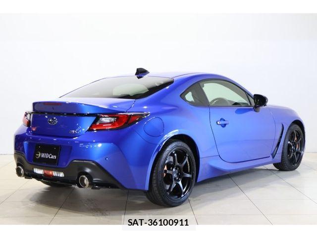 Subaru BRZ 2023-08 8365015-1