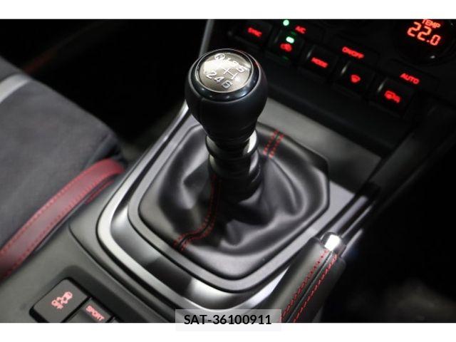 Subaru BRZ 2023-08 8365015-25