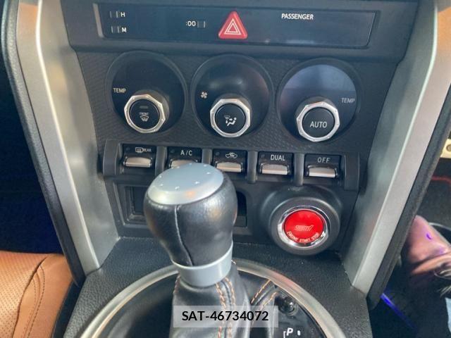 Subaru BRZ 2014-04 8365018-20