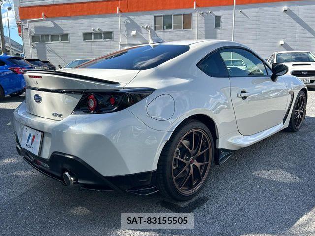 Subaru BRZ 2021-10 8365017-16