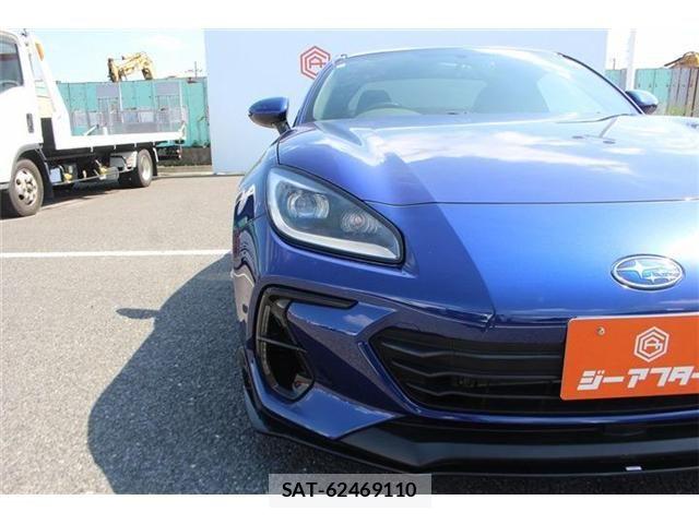 Subaru BRZ 2022-10 8365016-12