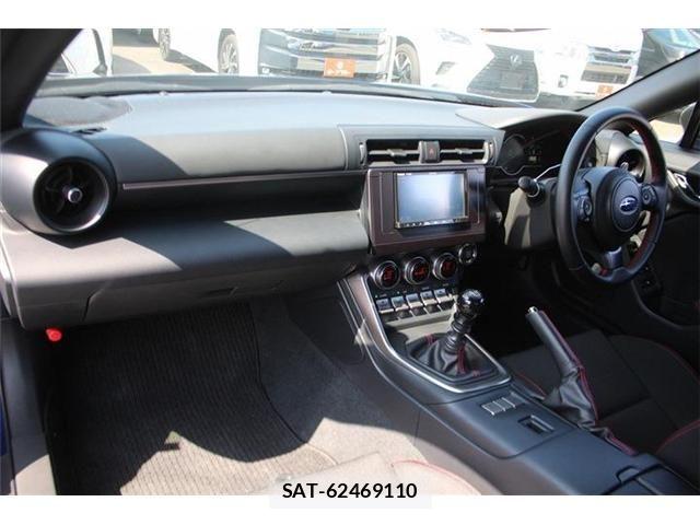 Subaru BRZ 2022-10 8365016-20