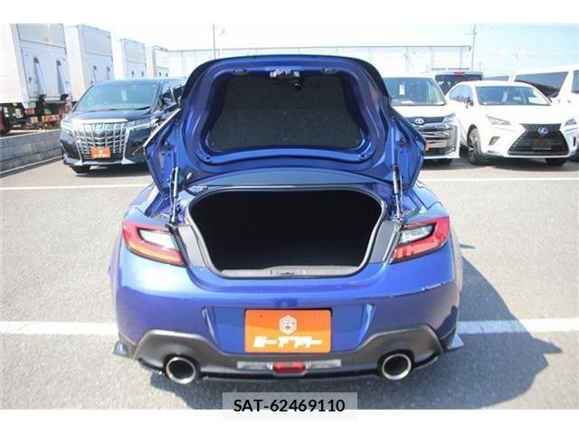 Subaru BRZ 2022-10 8365016-28