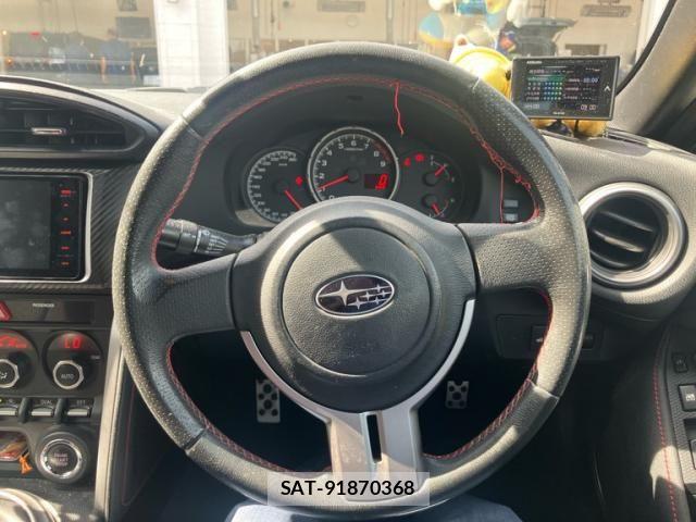 Subaru BRZ 2012-04 8457123-13