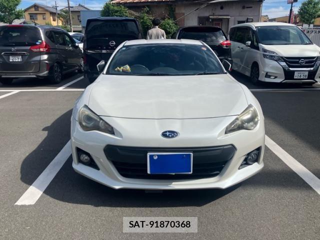 Subaru BRZ 2012-04 8457123-2