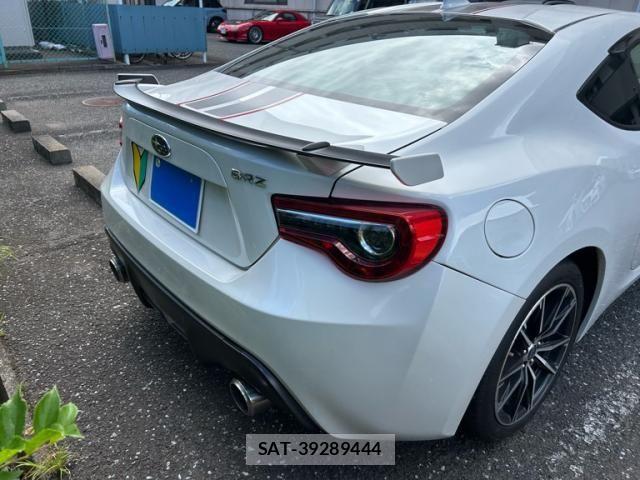 Subaru BRZ 2017-05 8485130-10