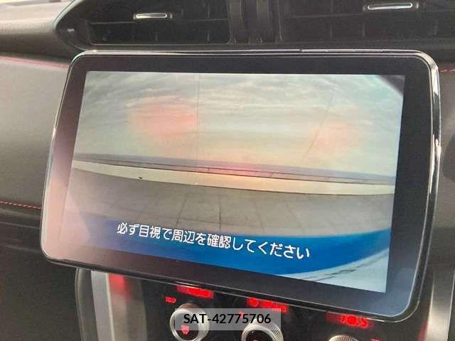 Subaru BRZ 2018-06 8523851-13