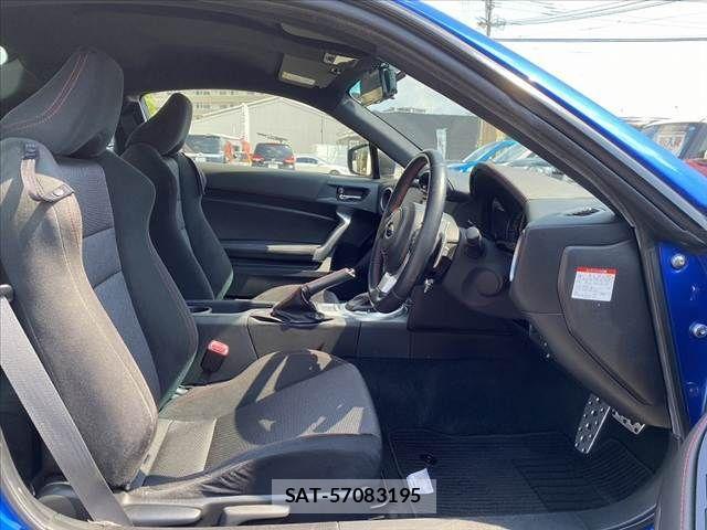 Subaru BRZ 2017-03 8523852-15