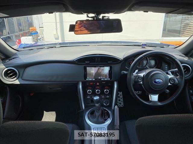 Subaru BRZ 2017-03 8523852-1
