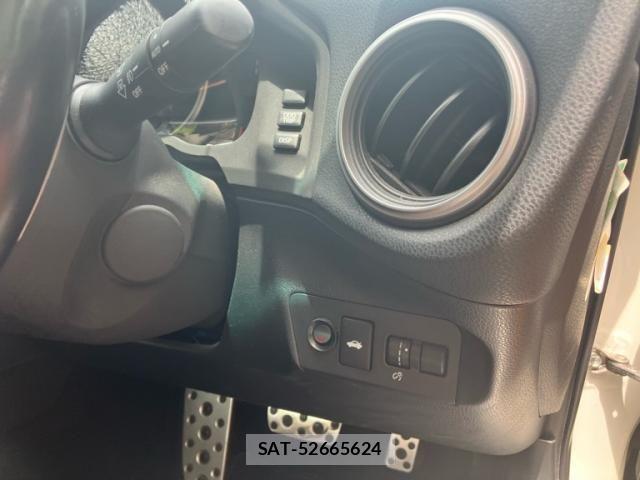 Subaru BRZ 2013-12 8561343-11