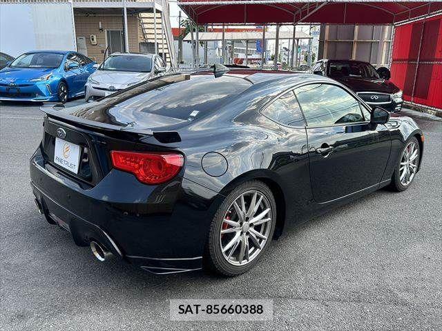 Subaru BRZ 2018-03 8626061-14