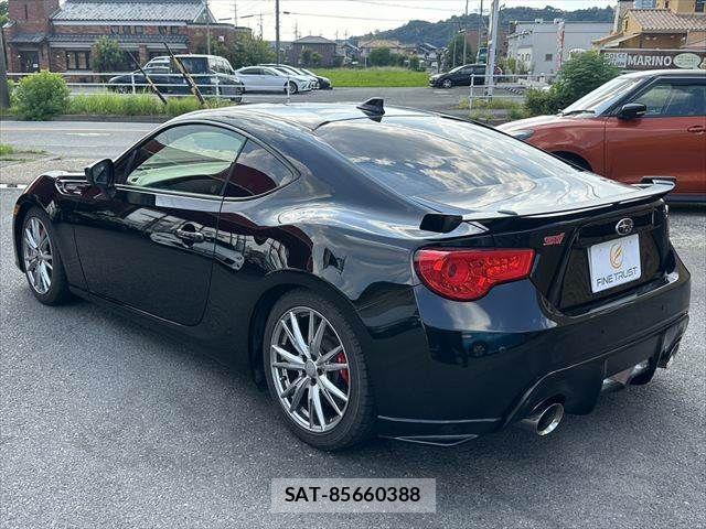 Subaru BRZ 2018-03 8626061-16