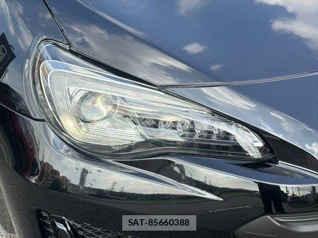 Subaru BRZ 2018-03 8626061-25