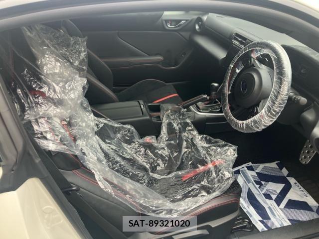 Subaru BRZ 2021-10 8626058-9