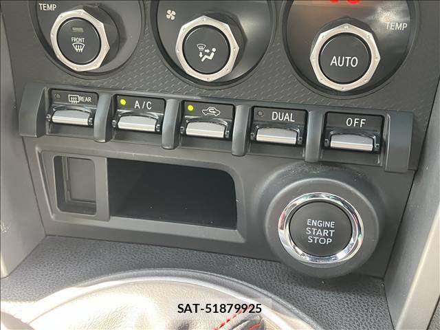 Subaru BRZ 2013-02 8626059-7