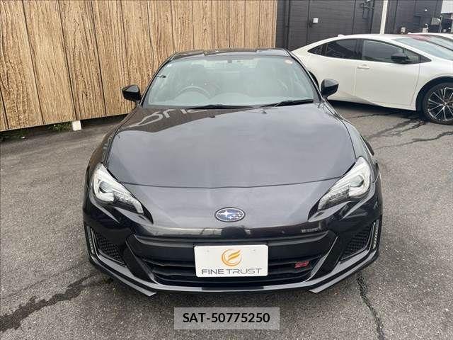 Subaru BRZ 2018-04 8658283-10