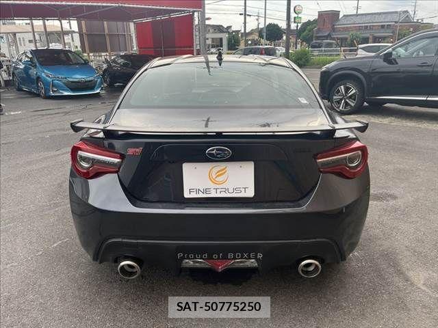 Subaru BRZ 2018-04 8658283-13