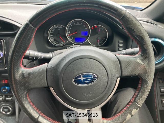 Subaru BRZ 2014-04 8658291-21